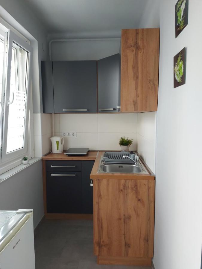 My Home Cibuka Apartman! ไฮจ์ดุสโซบอสโล ภายนอก รูปภาพ
