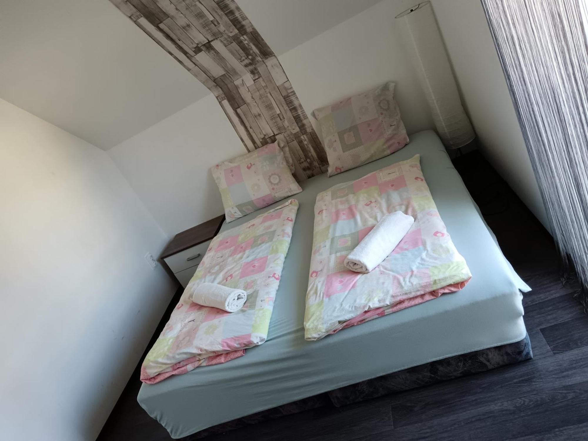 My Home Cibuka Apartman! ไฮจ์ดุสโซบอสโล ภายนอก รูปภาพ