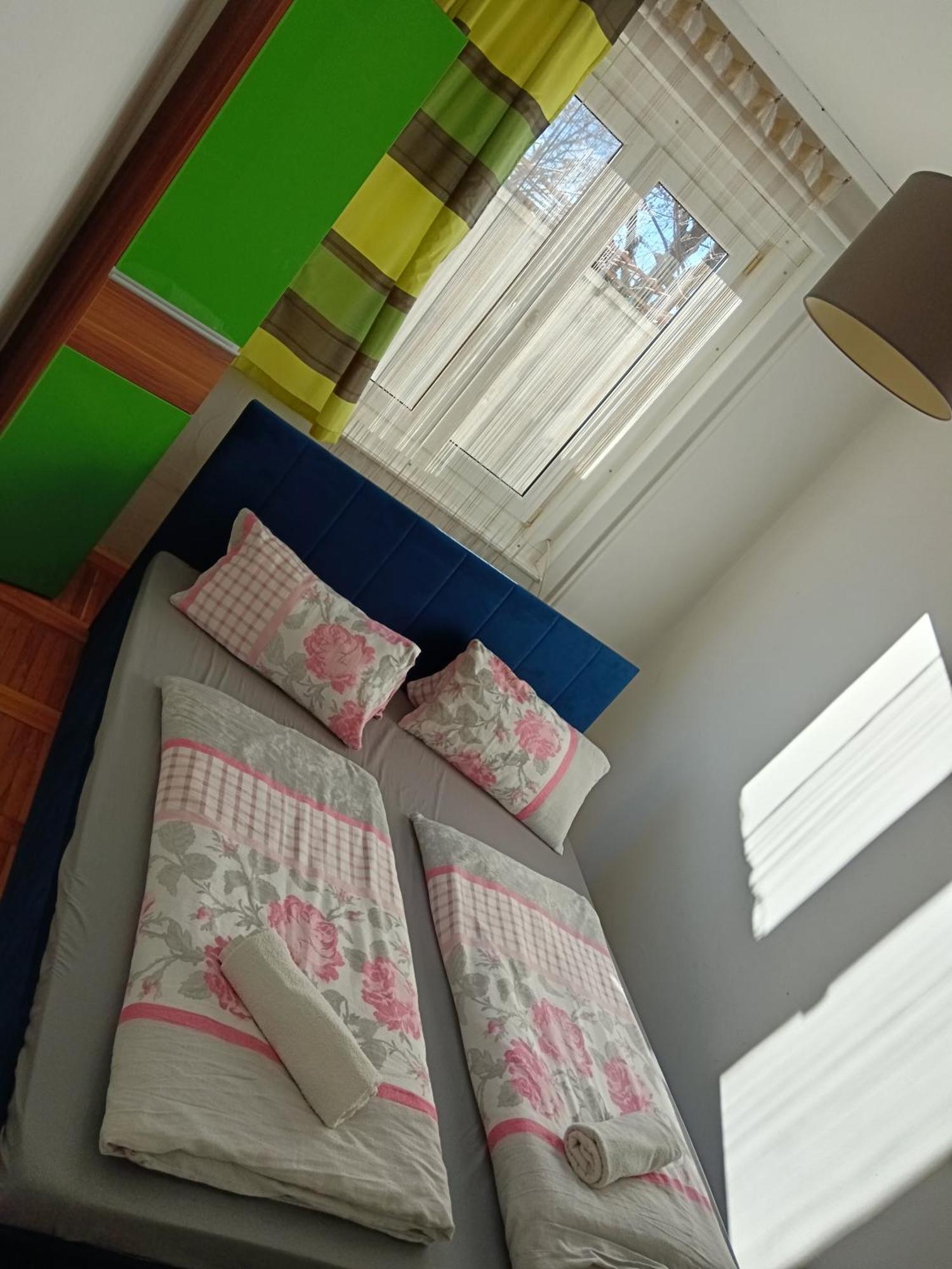 My Home Cibuka Apartman! ไฮจ์ดุสโซบอสโล ภายนอก รูปภาพ