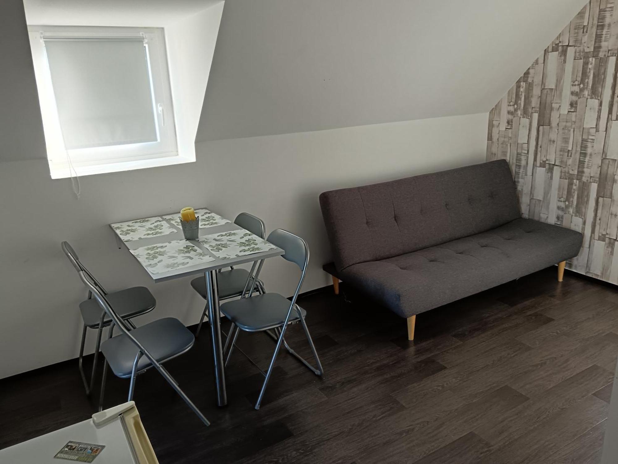 My Home Cibuka Apartman! ไฮจ์ดุสโซบอสโล ภายนอก รูปภาพ