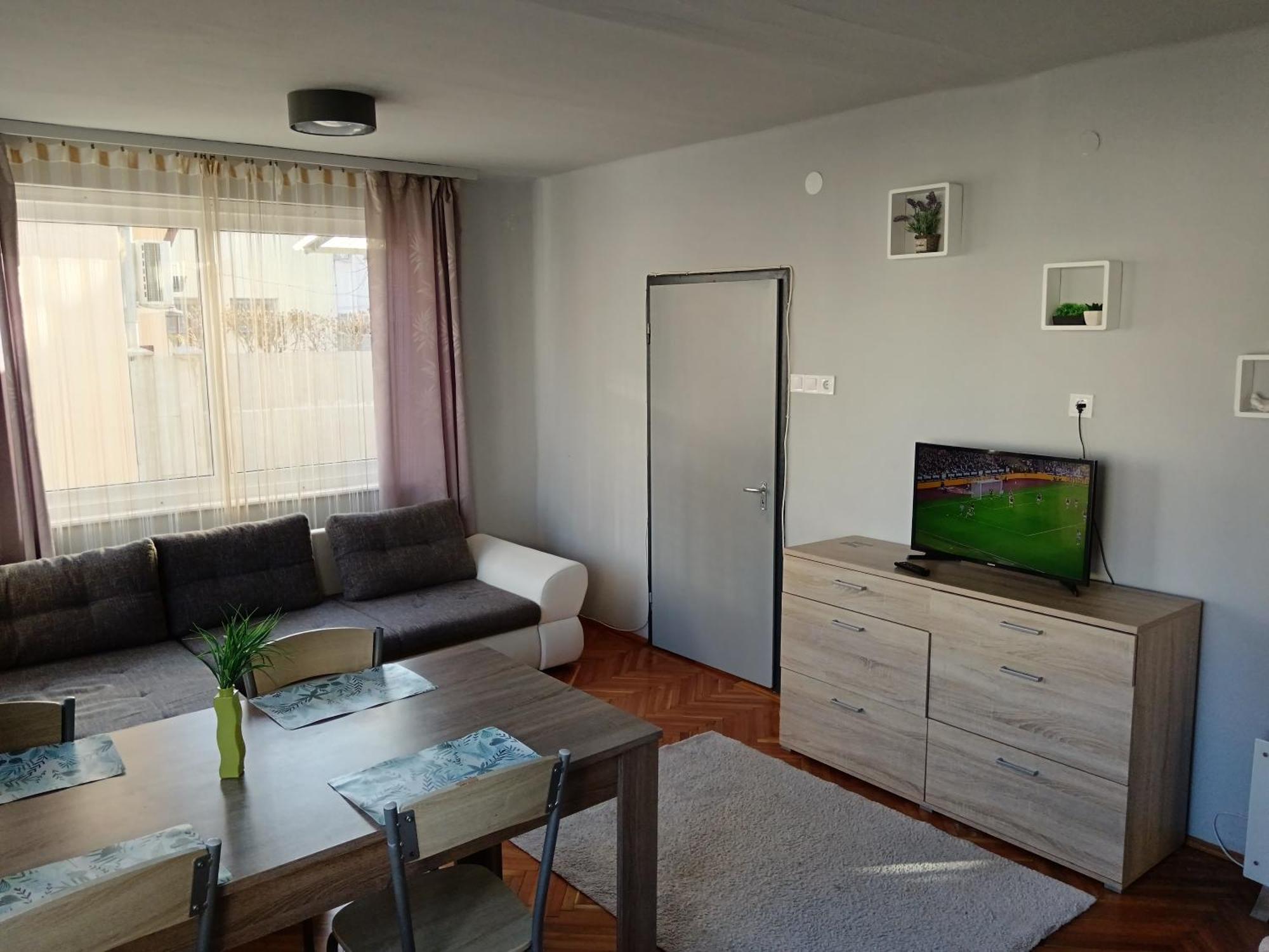 My Home Cibuka Apartman! ไฮจ์ดุสโซบอสโล ภายนอก รูปภาพ