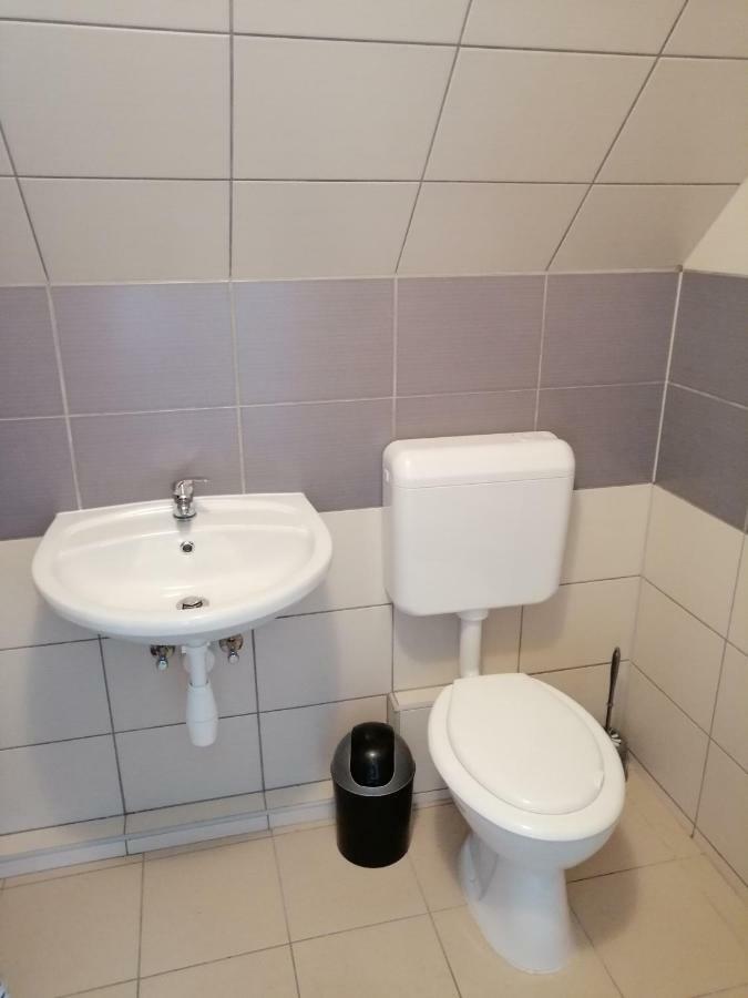 My Home Cibuka Apartman! ไฮจ์ดุสโซบอสโล ภายนอก รูปภาพ